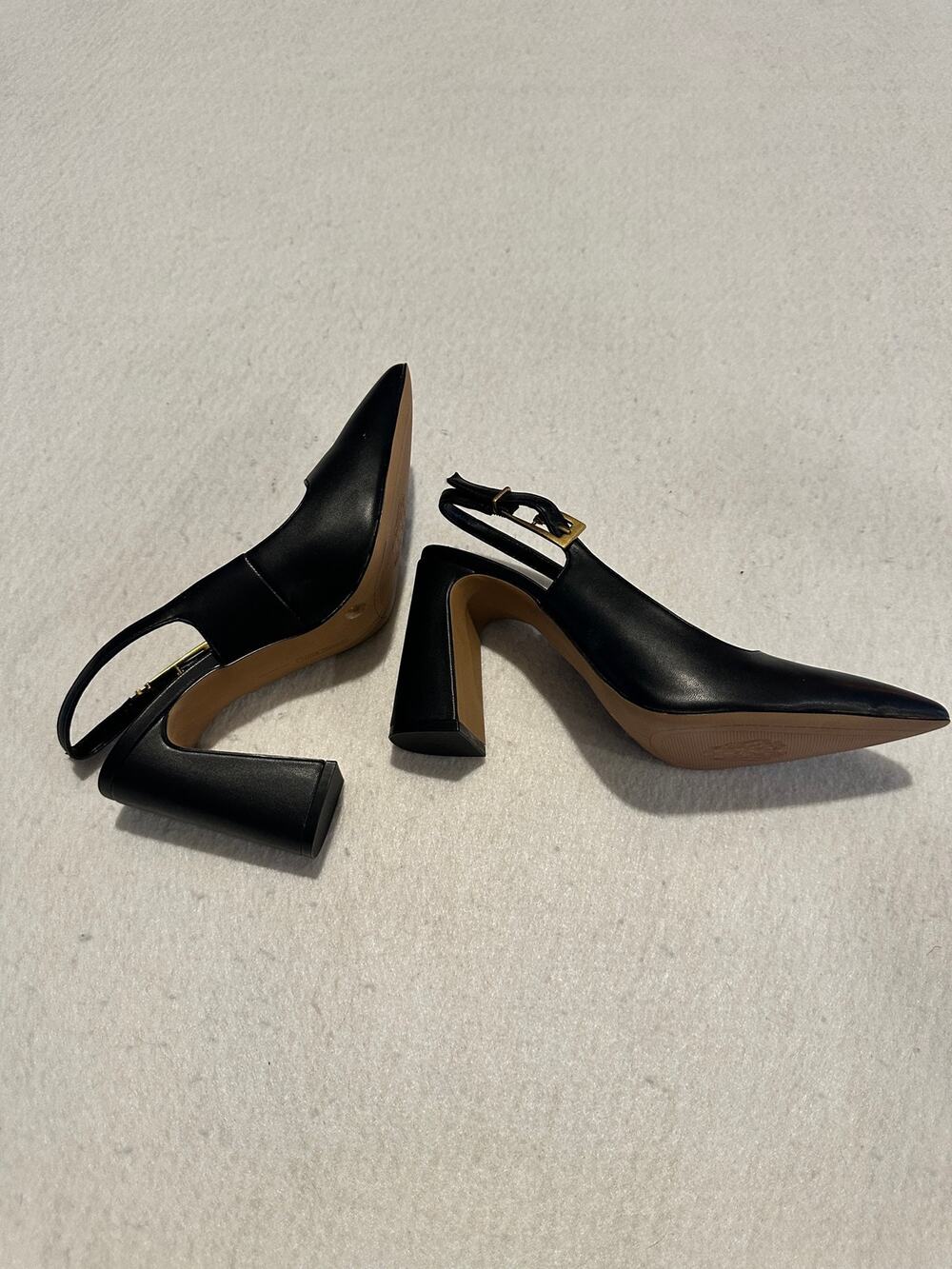 Vince Camuto Anders Black Leather Pointed Toe Slingback Block Heels 8